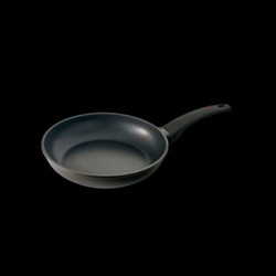 欧式精铸不粘煎锅